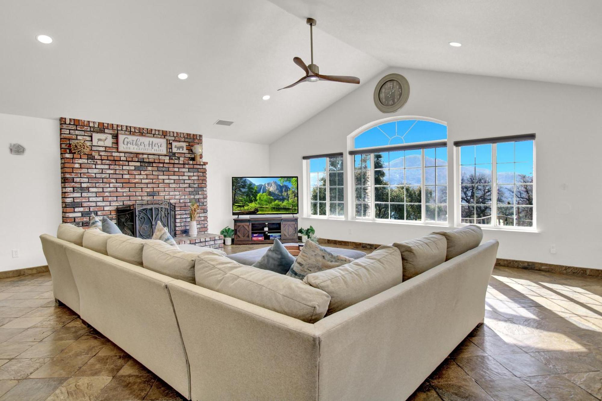 Villa Near Yosemite & Bass Lake W/Hot Tub/Evcharge 오크허스트 외부 사진